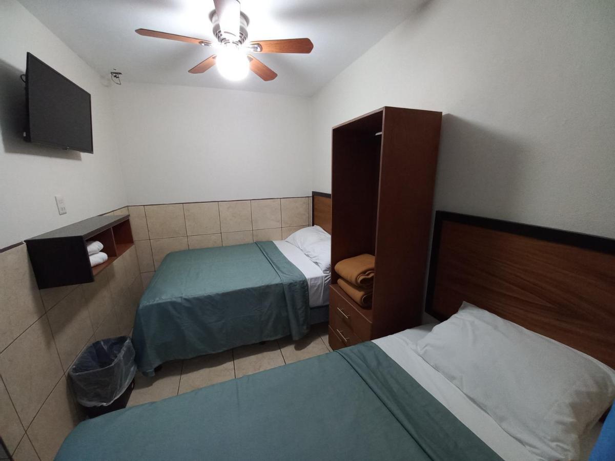 Hotel Hcm 과달라하라 외부 사진