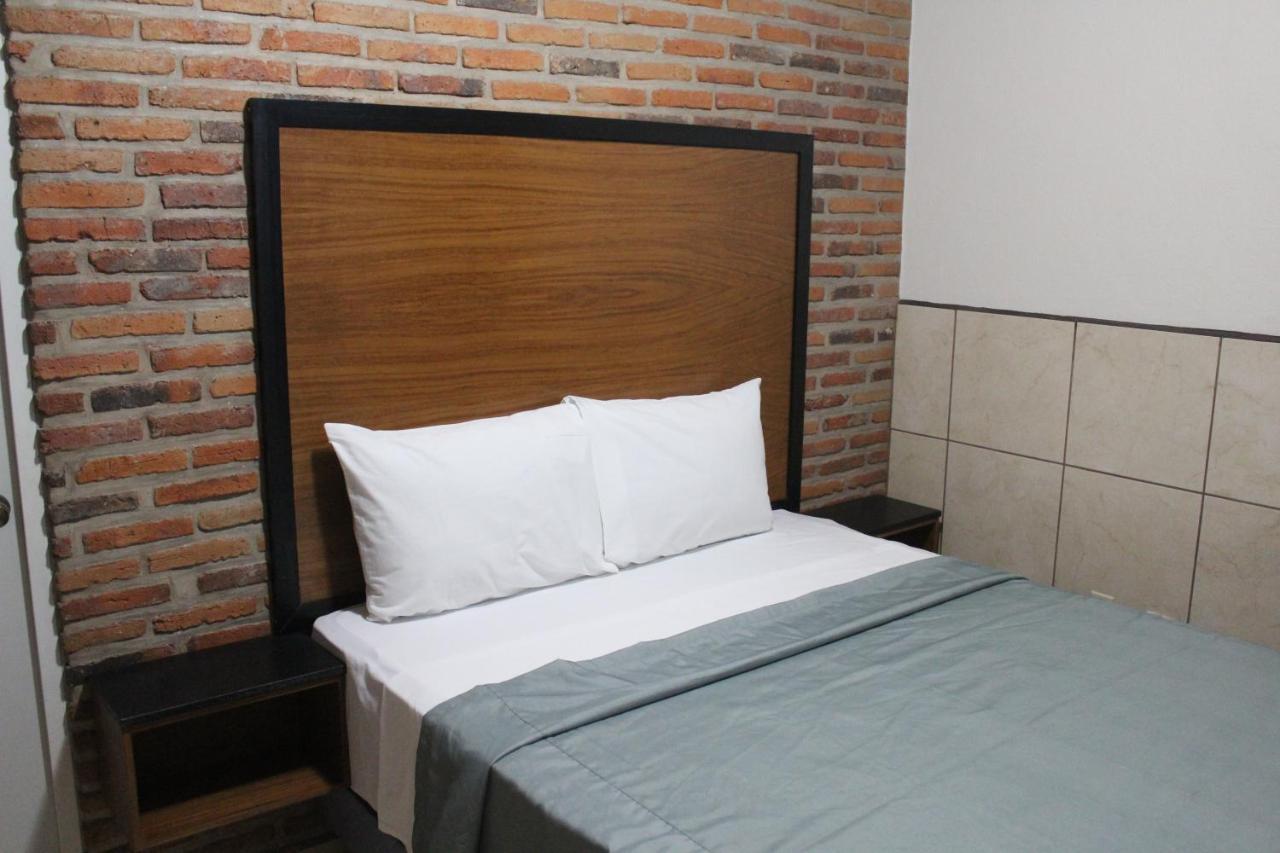 Hotel Hcm 과달라하라 외부 사진