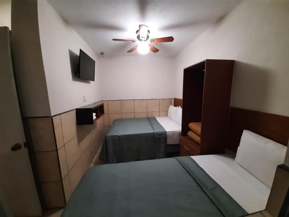 Hotel Hcm 과달라하라 외부 사진