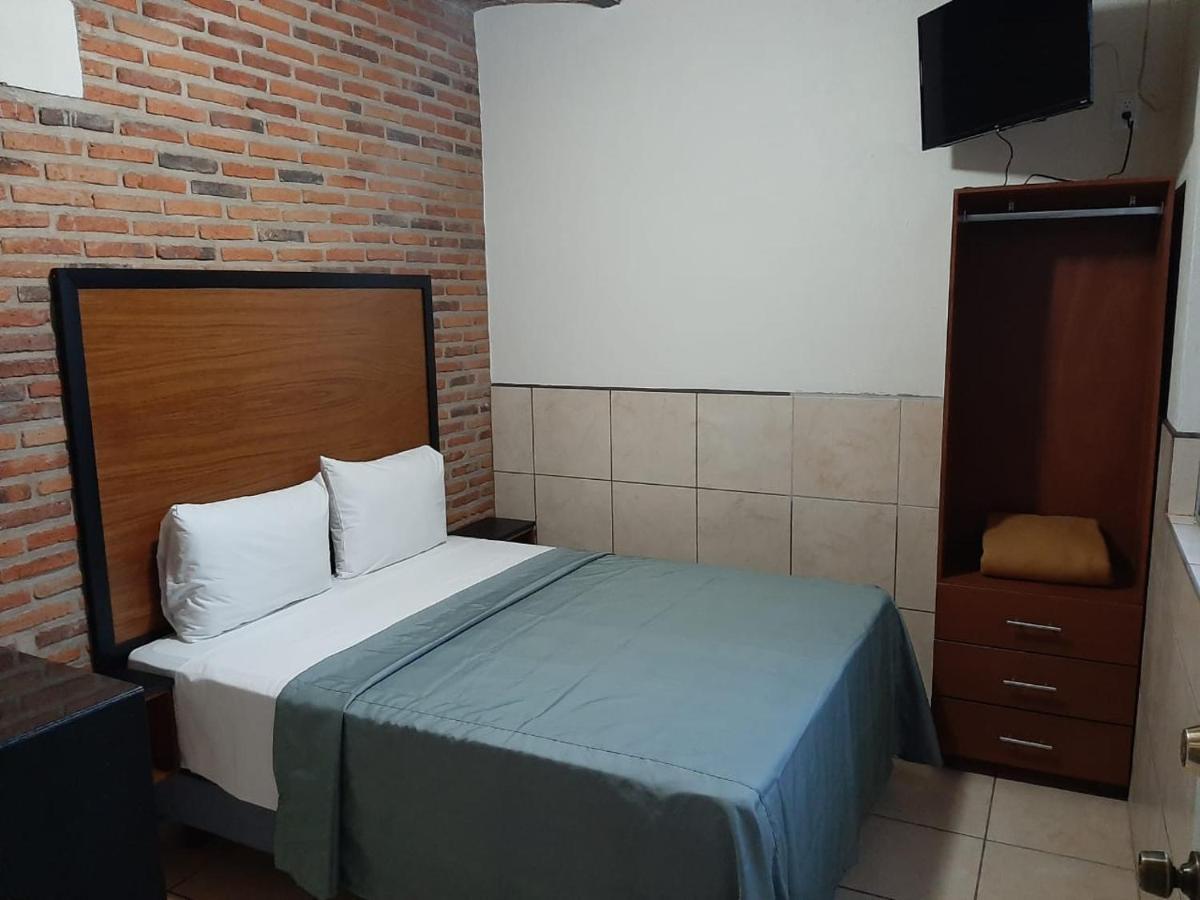 Hotel Hcm 과달라하라 외부 사진