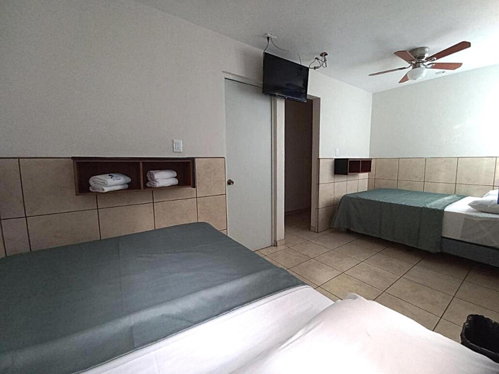 Hotel Hcm 과달라하라 객실 사진
